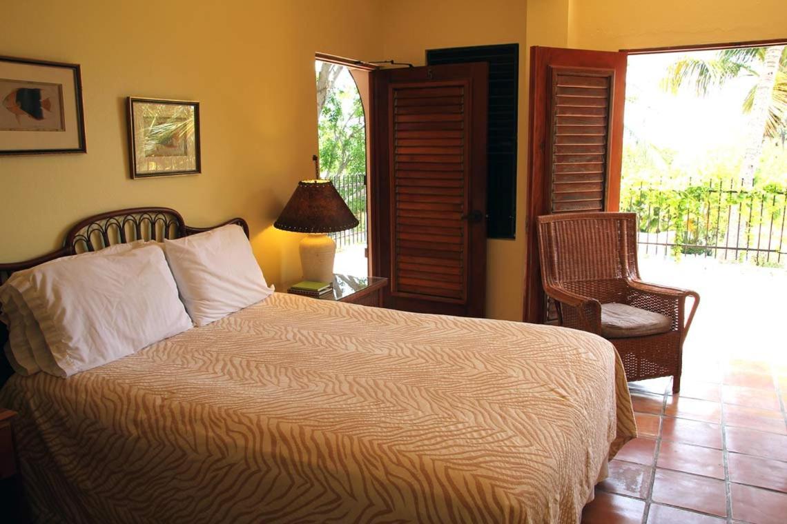 Hacienda Tamarindo Hotel Vieques Exterior photo